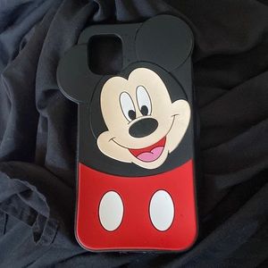 Mickey mouse Iphone 11 Case Used